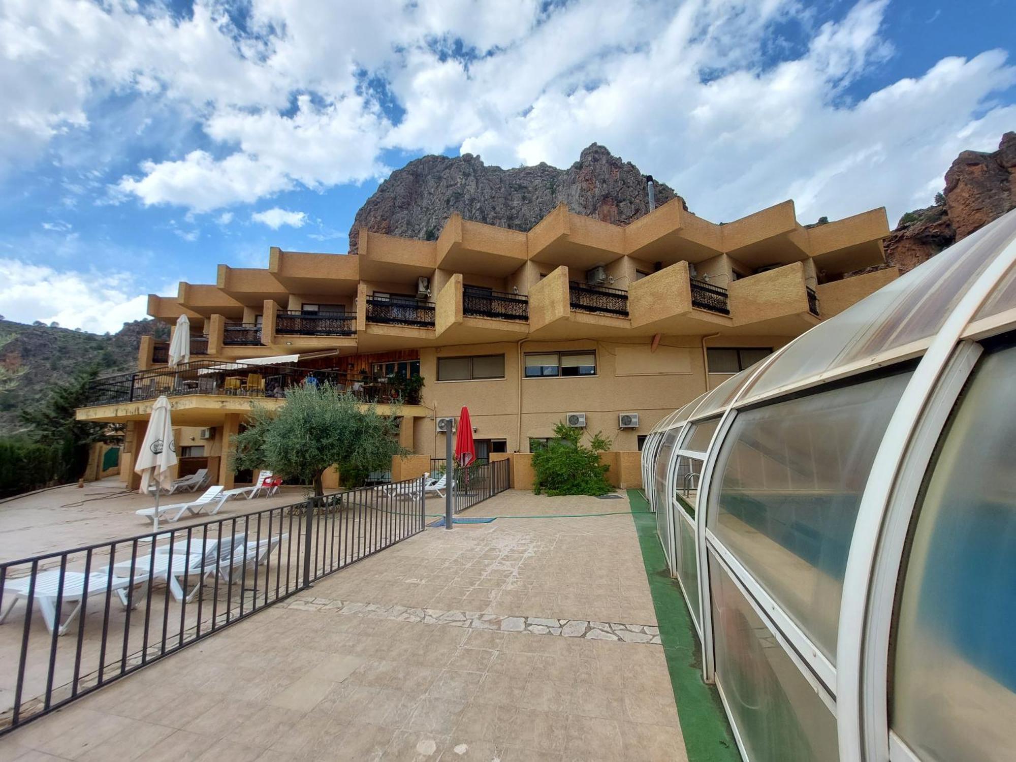 איינה Hotel Restaurante Felipe II (Adults Only) מראה חיצוני תמונה