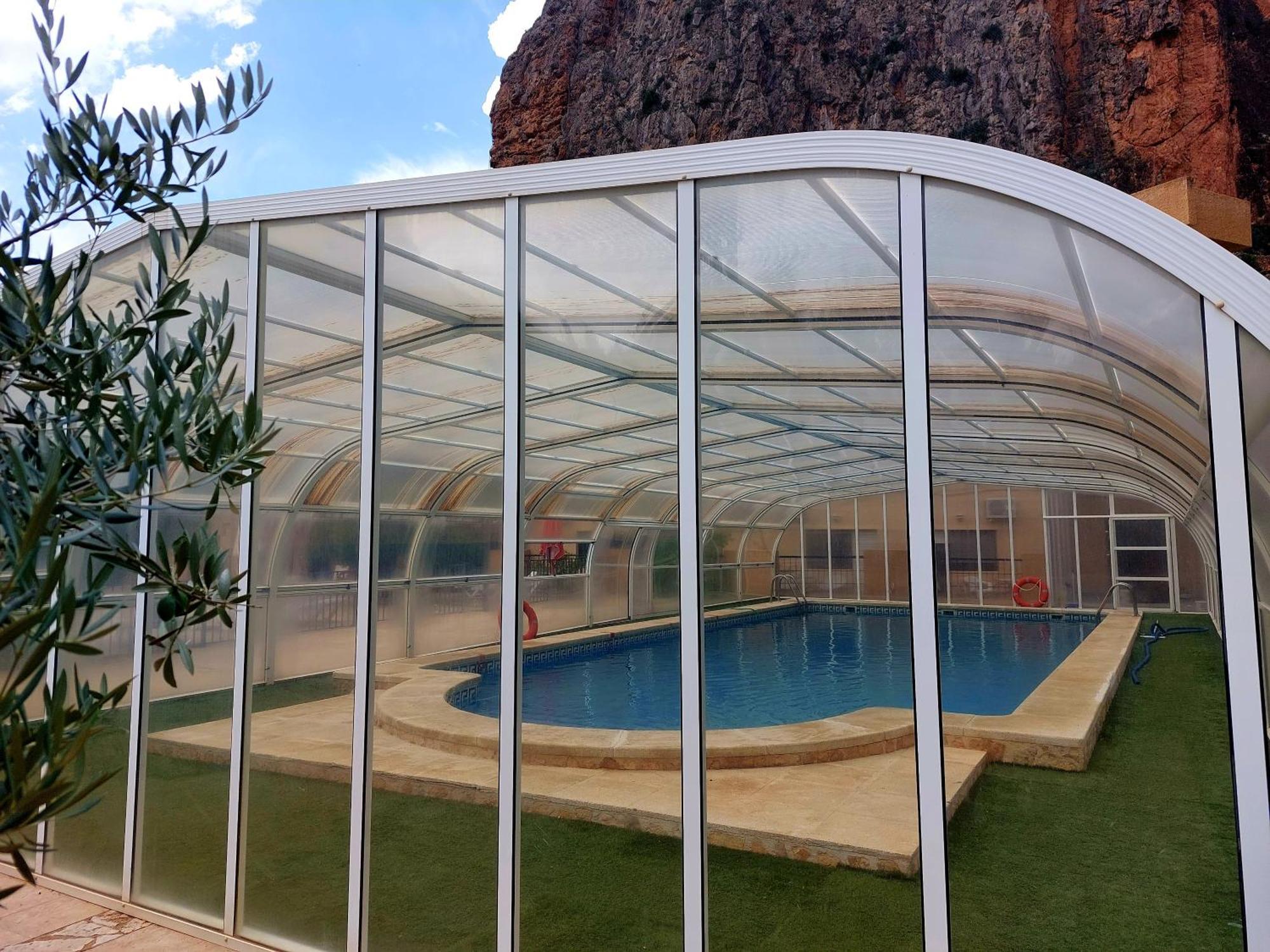 איינה Hotel Restaurante Felipe II (Adults Only) מראה חיצוני תמונה