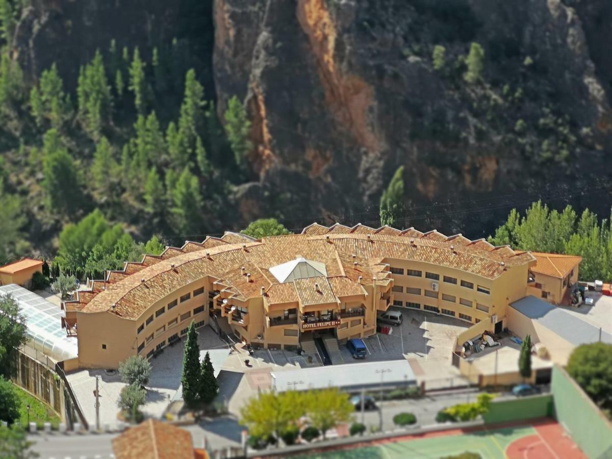 איינה Hotel Restaurante Felipe II (Adults Only) מראה חיצוני תמונה